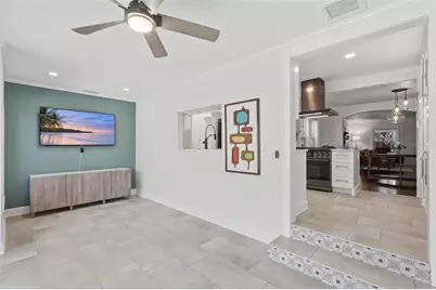 2430 14th Street N, Saint Petersburg, FL 33704 - Photo 25