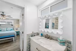 1896 Sailfish Rd S, Saint Petersburg, FL 33707 - Photo 43