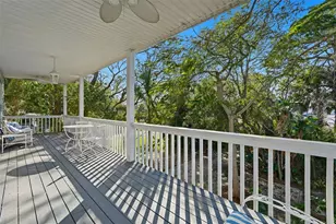 514 Wideview Ave, Tarpon Springs, FL 34689 - Photo 57