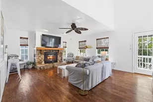 514 Wideview Ave, Tarpon Springs, FL 34689 - Photo 21