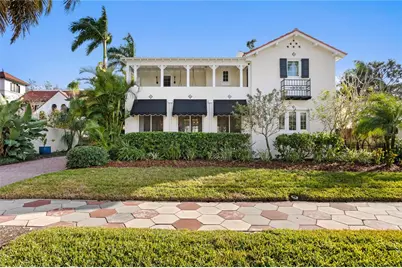 936 17th Avenue NE, Saint Petersburg, FL 33704 - Photo 1