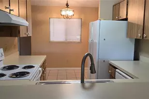 11201 122nd Ave, Largo, FL 33778 - Photo 9