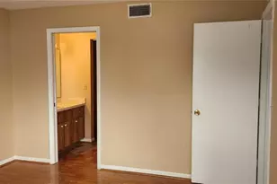 11201 122nd Ave, Largo, FL 33778 - Photo 17