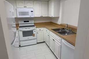 926 Sunridge Dr, Sarasota, FL 34234 - Photo 7