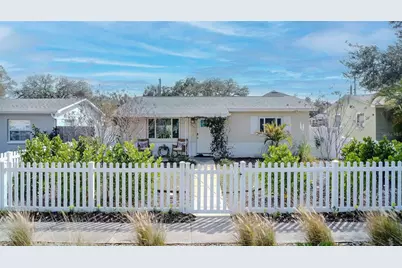 842 53rd Terrace N, Saint Petersburg, FL 33703 - Photo 1