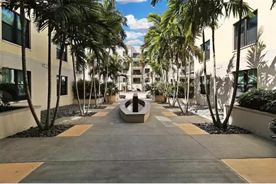 400 4th Avenue S #301, Saint Petersburg, FL 33701 - Photo 3