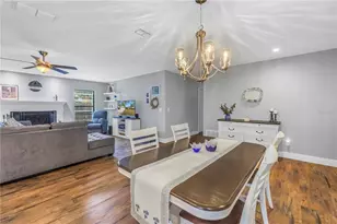 4806 Country Hills Dr, Tampa, FL 33624 - Photo 17