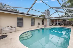 4806 Country Hills Dr, Tampa, FL 33624 - Photo 49