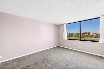 6104 Palma Del Mar Boulevard S #305, Saint Petersburg, FL 33715 - Photo 9