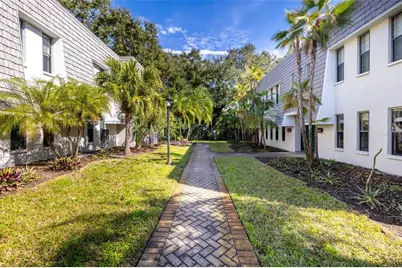 710 Lyndhurst Street #223, Dunedin, FL 34698 - Photo 3