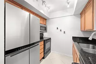 710 Lyndhurst St, Dunedin, FL 34698 - Photo 17