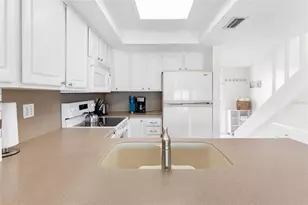 60 Gulf Blvd, Indian Rocks Beach, FL 33785 - Photo 17