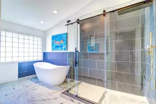 15517 Gulf Blvd, Redington Beach, FL 33708 - Photo 19