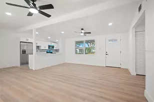 9402 W Cluster Ave, Tampa, FL 33615 - Photo 9