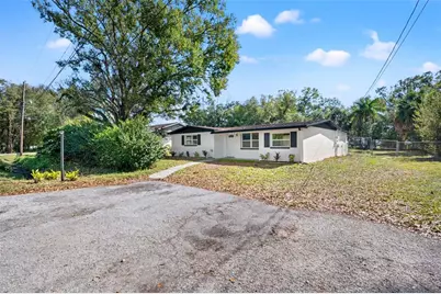 9402 W Cluster Avenue, Tampa, FL 33615 - Photo 5
