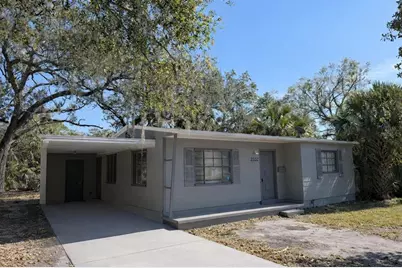 2332 Grove Street S, Saint Petersburg, FL 33705 - Photo 1