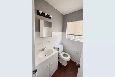 2332 Grove Street S, Saint Petersburg, FL 33705 - Photo 5