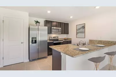 8540 Wheat Stone Drive, Zephyrhills, FL 33540 - Photo 3