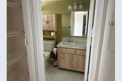 9815 47th Avenue N #207, Saint Petersburg, FL 33708 - Photo 11