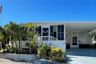 105 Pinebark Dr, Palm Harbor, FL 34684 - Photo 1