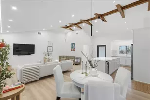 2846 Pinellas Point Dr S, Saint Petersburg, FL 33712 - Photo 19