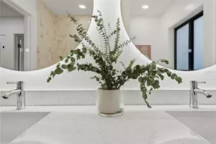 2846 Pinellas Point Dr S, Saint Petersburg, FL 33712 - Photo 57