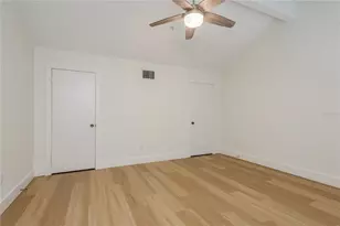 320 Island Way, Clearwater Beach, FL 33767 - Photo 27