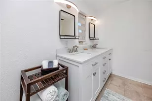 8279 29th Ave N, Saint Petersburg, FL 33710 - Photo 35