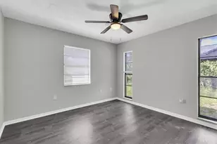 271 Eastpoint Ct, Spring Hill, FL 34606 - Photo 23