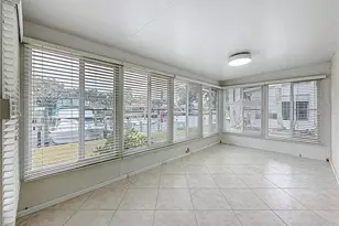 6747 Cape Hatteras Way NE, Saint Petersburg, FL 33702 - Photo 35