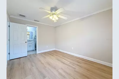 6747 Cape Hatteras Way NE #4, Saint Petersburg, FL 33702 - Photo 17