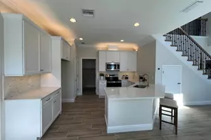 7709 93rd St N, Seminole, FL 33777 - Photo 7