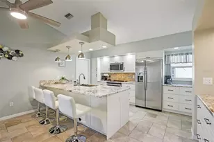 1613 E Del Webb Blvd, Sun City Center, FL 33573 - Photo 9