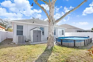 8924 Metheny Cir, Tampa, FL 33615 - Photo 27