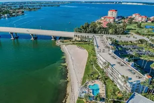 6265 Sun Blvd, Saint Petersburg, FL 33715 - Photo 3