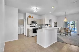 1006 Radison Lake Dr, Sun City Center, FL 33573 - Photo 15