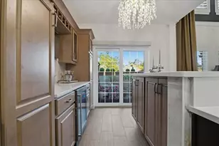 508 Ashley Dr, Dunedin, FL 34698 - Photo 25