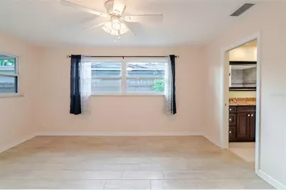 8918 134th Street, Seminole, FL 33776 - Photo 11