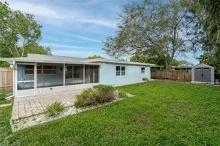 8918 134th St, Seminole, FL 33776 - Photo 37