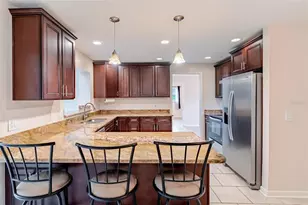 8918 134th St, Seminole, FL 33776 - Photo 19