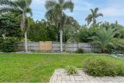 8918 134th Street, Seminole, FL 33776 - Photo 35