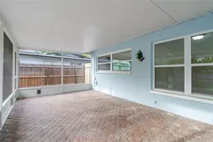 8918 134th St, Seminole, FL 33776 - Photo 33