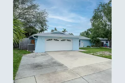 8918 134th Street, Seminole, FL 33776 - Photo 3