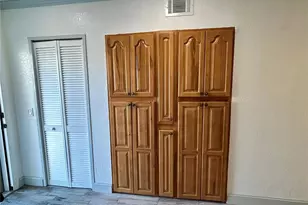 2261 Swedish Dr, Clearwater, FL 33763 - Photo 9