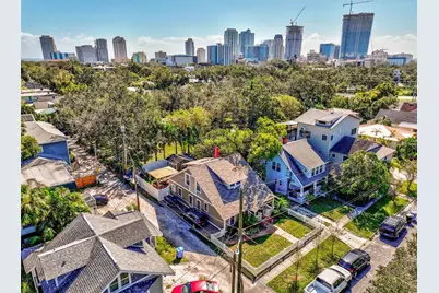 615 Grove Street N, Saint Petersburg, FL 33701 - Photo 5