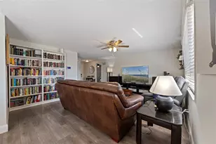 7212 Lunita Ct, Tampa, FL 33625 - Photo 9