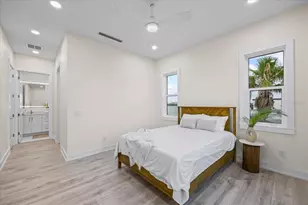 820 Bay Point Dr, Madeira Beach, FL 33708 - Photo 59