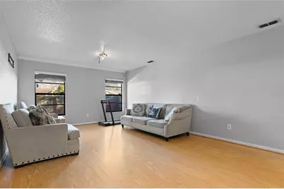 15648 Bear Creek Drive, Tampa, FL 33624 - Photo 9