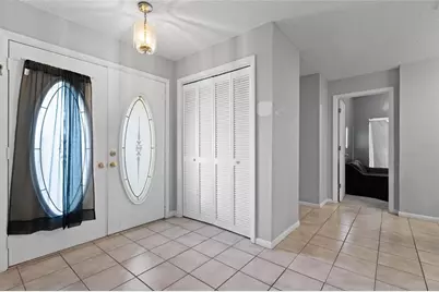 15648 Bear Creek Drive, Tampa, FL 33624 - Photo 5