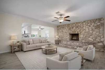 910 Spindle Palm Way, Apollo Beach, FL 33572 - Photo 9